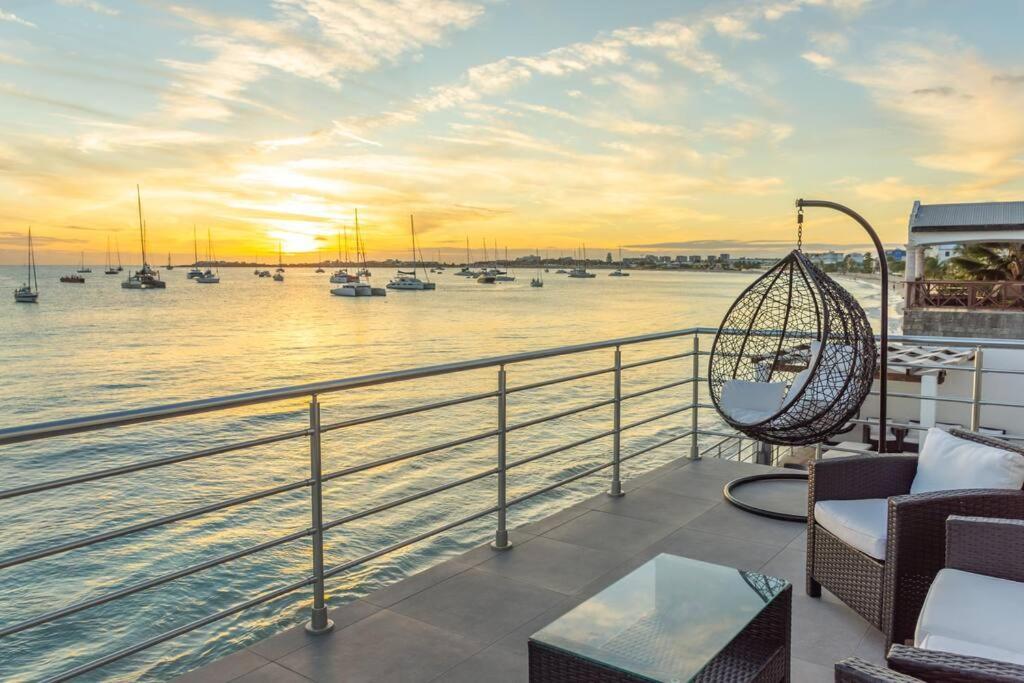 Tradewinds Apartments Simpson Bay Eksteriør bilde