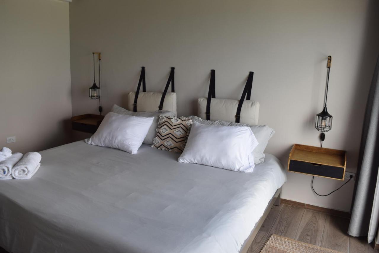 Tradewinds Apartments Simpson Bay Eksteriør bilde